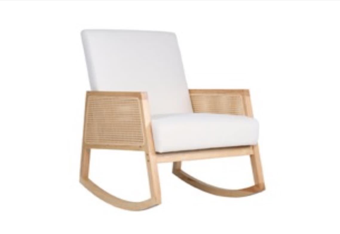 BUTACA MECEDORA JULIA MICROFIBRA CREMA / RATTAN / MADERA - Imagen 1