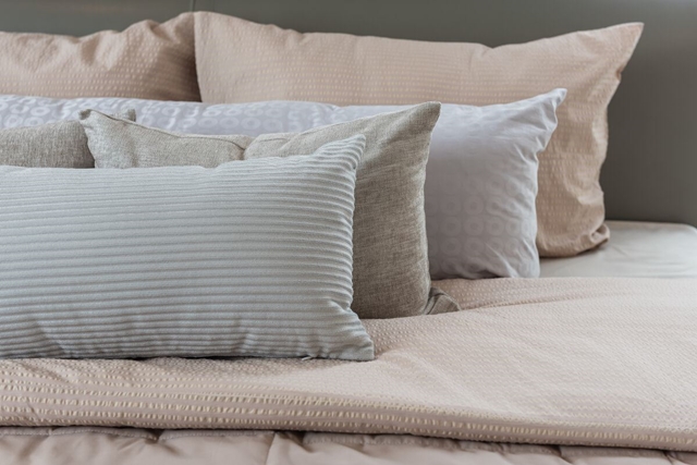 Gran variedad de almohadas